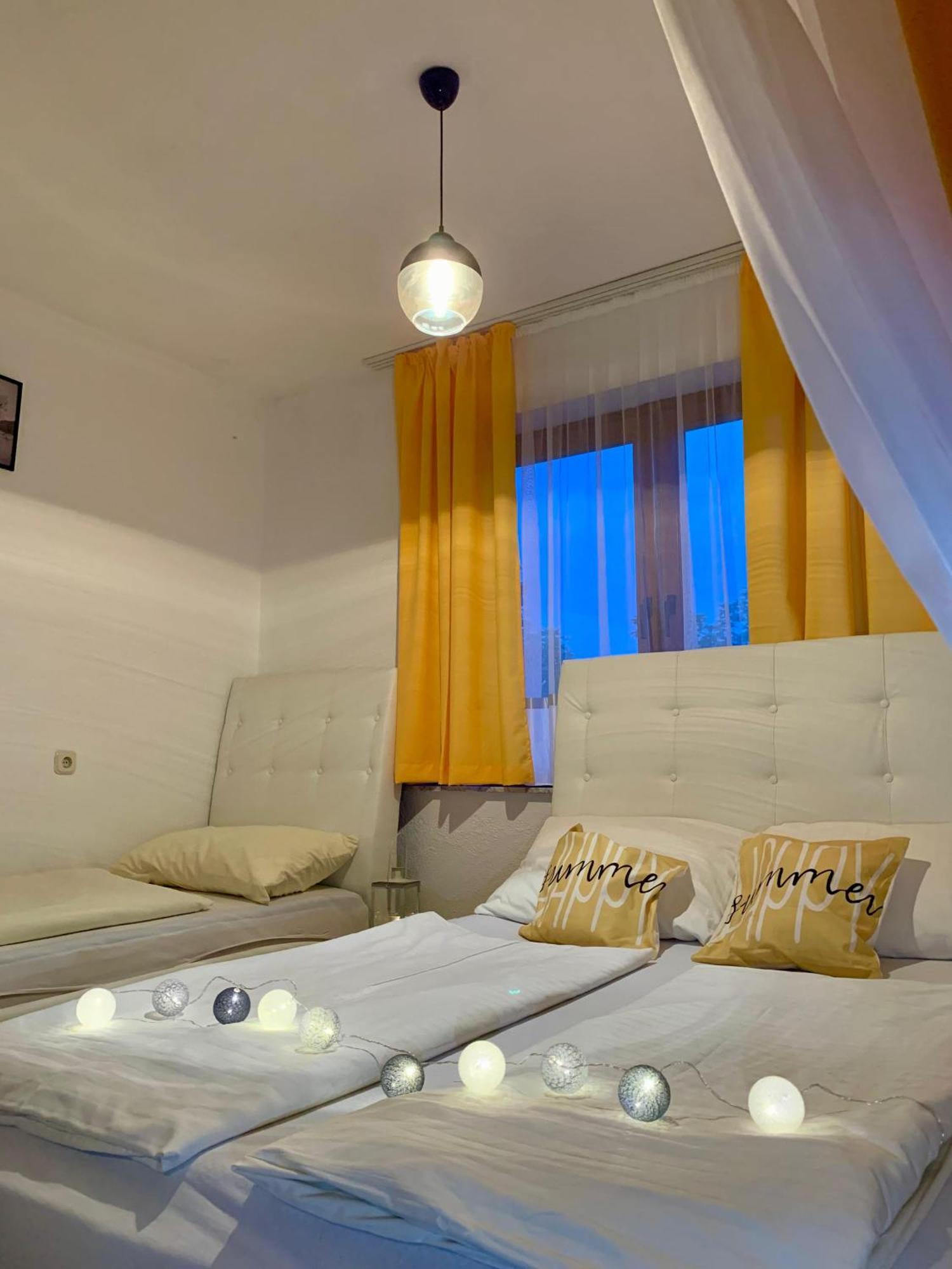 Lana Apartment